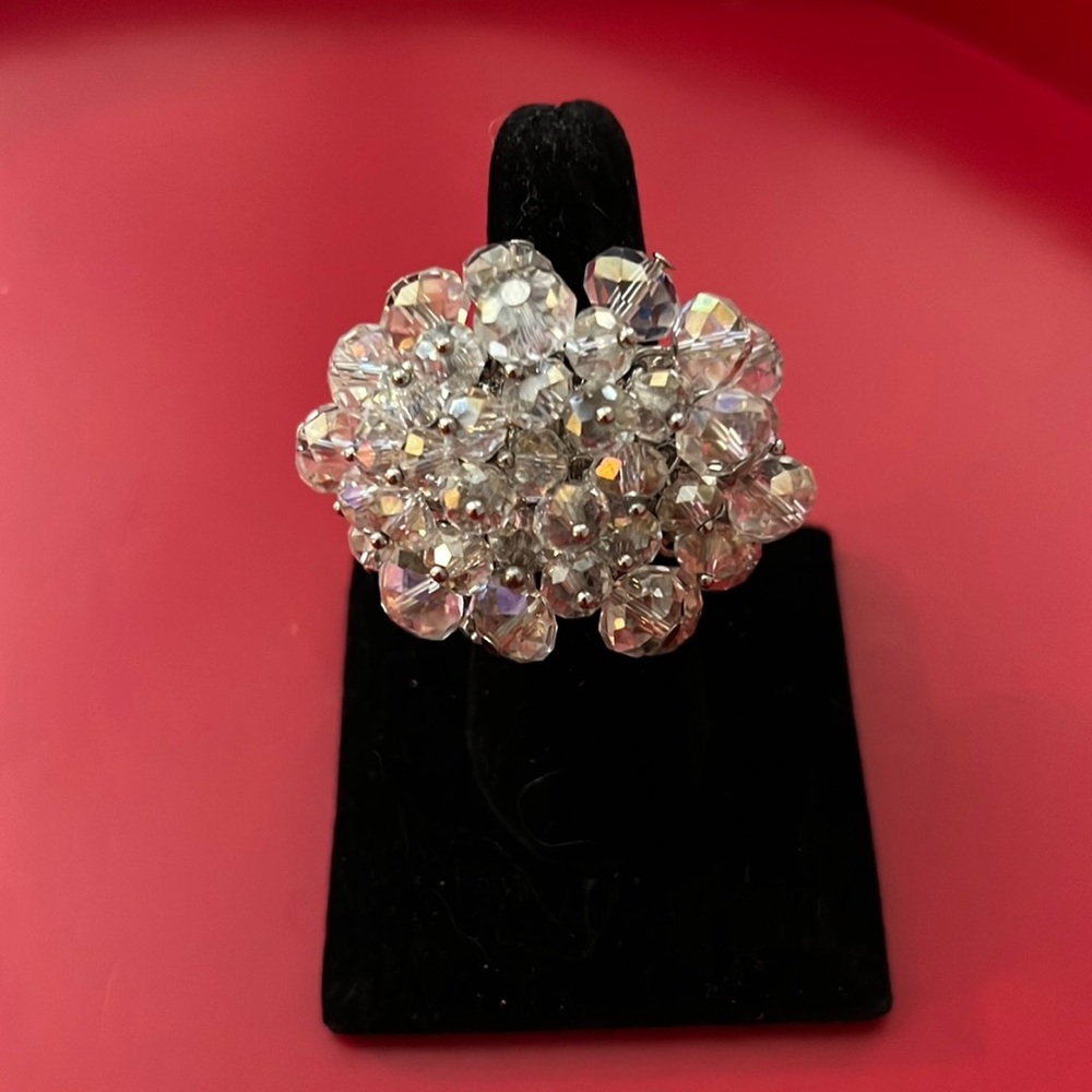 Beautiful adjustable ring